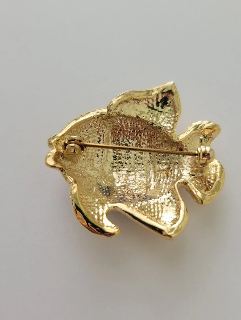 Vintage Gold fish brooch Pin with green, blue, and red enamel stripes